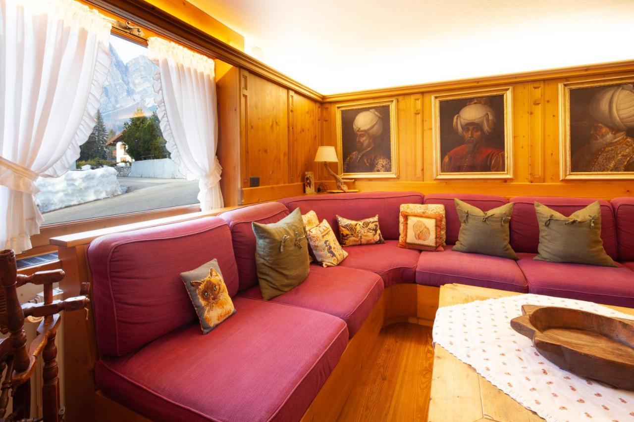 Casa Marmorata Apartment Cortina d'Ampezzo Ngoại thất bức ảnh