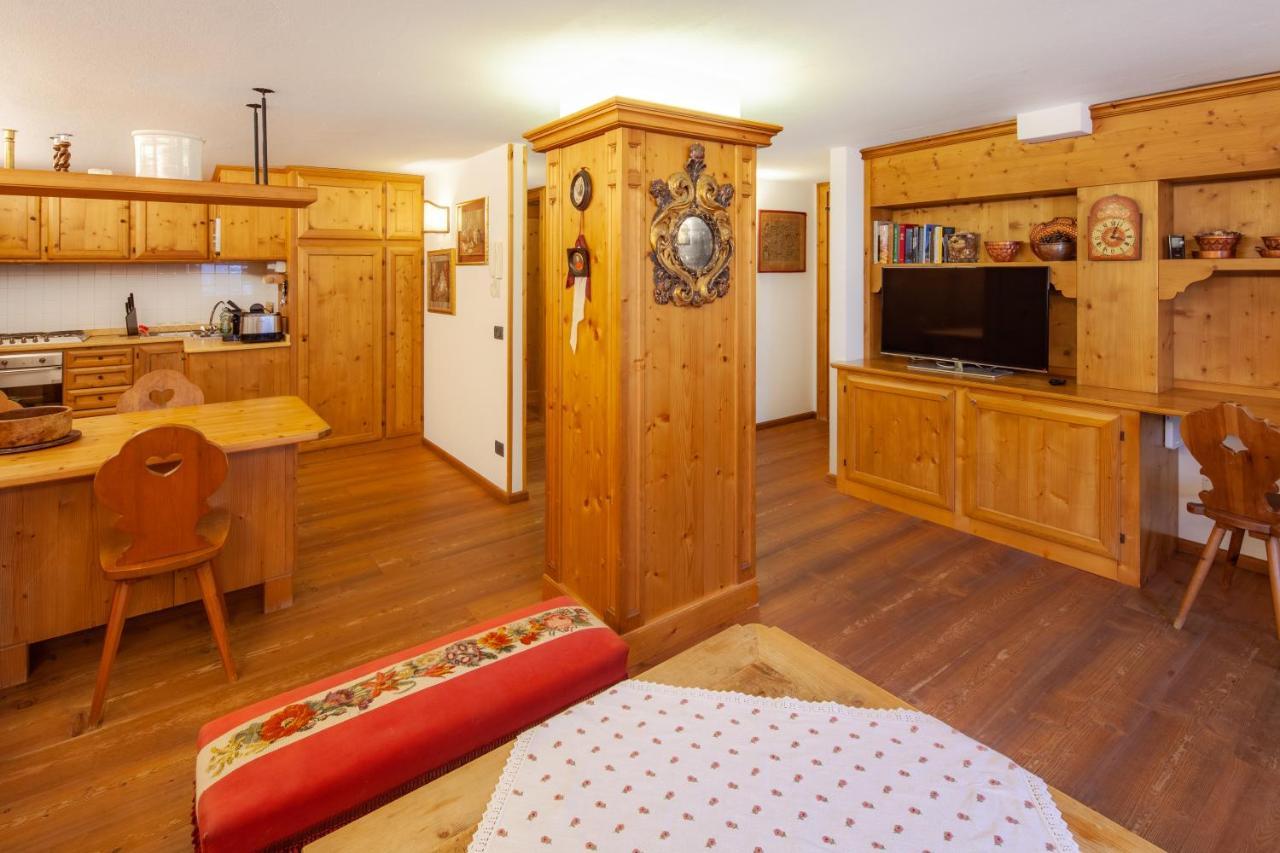Casa Marmorata Apartment Cortina d'Ampezzo Ngoại thất bức ảnh